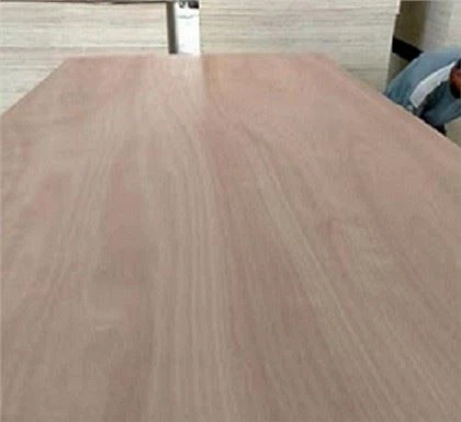 ΚΟΝΤΡΑ πλακέ OKOUME ΚΑΠΛΑΜΠΟΣ ΕΜΠΟΡΙΚΟ ΚΟΝΤΡΑ ΠΛΑΚΕ